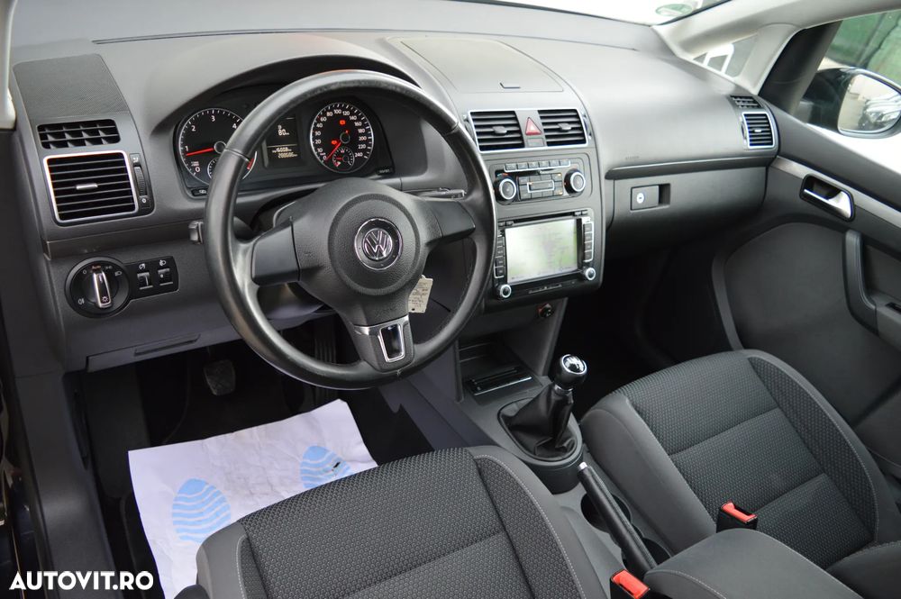 Volkswagen Touran 2.0 TDI BlueMotion Technology Comfortline - 3