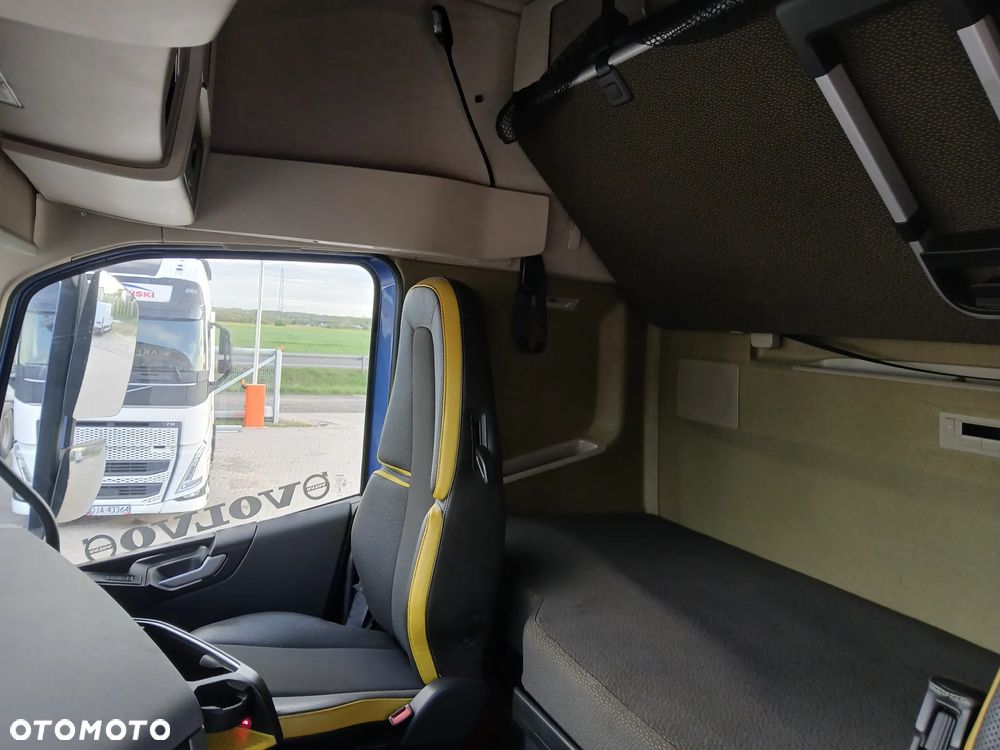 Volvo FH16 - 11