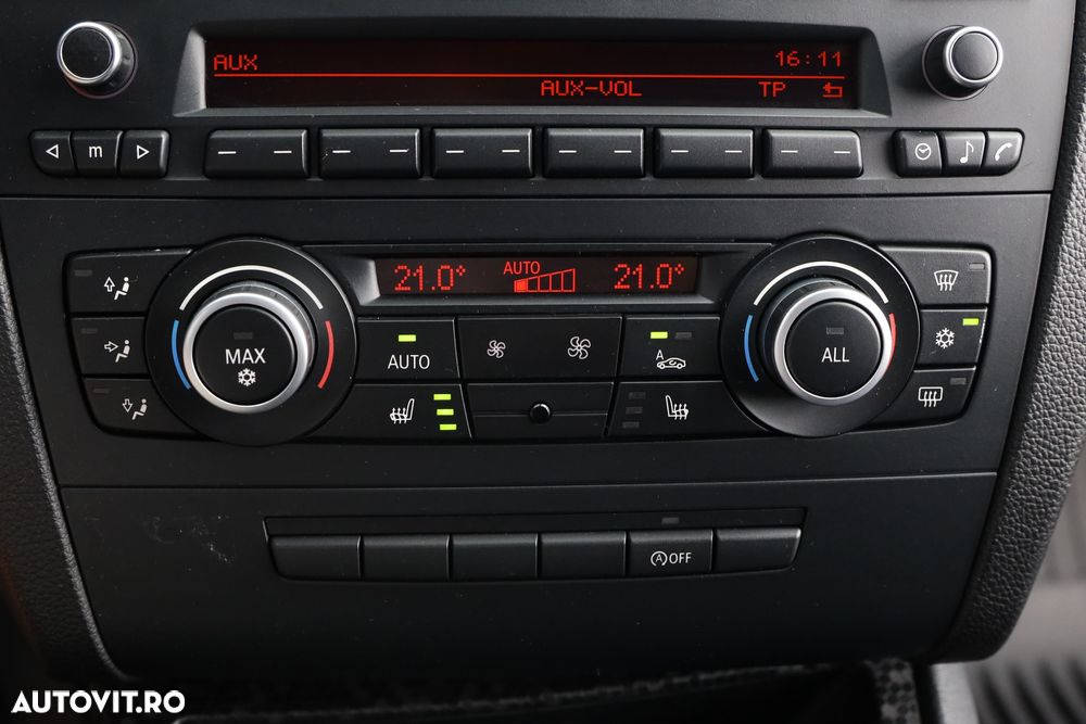 BMW Seria 1 118d - 11