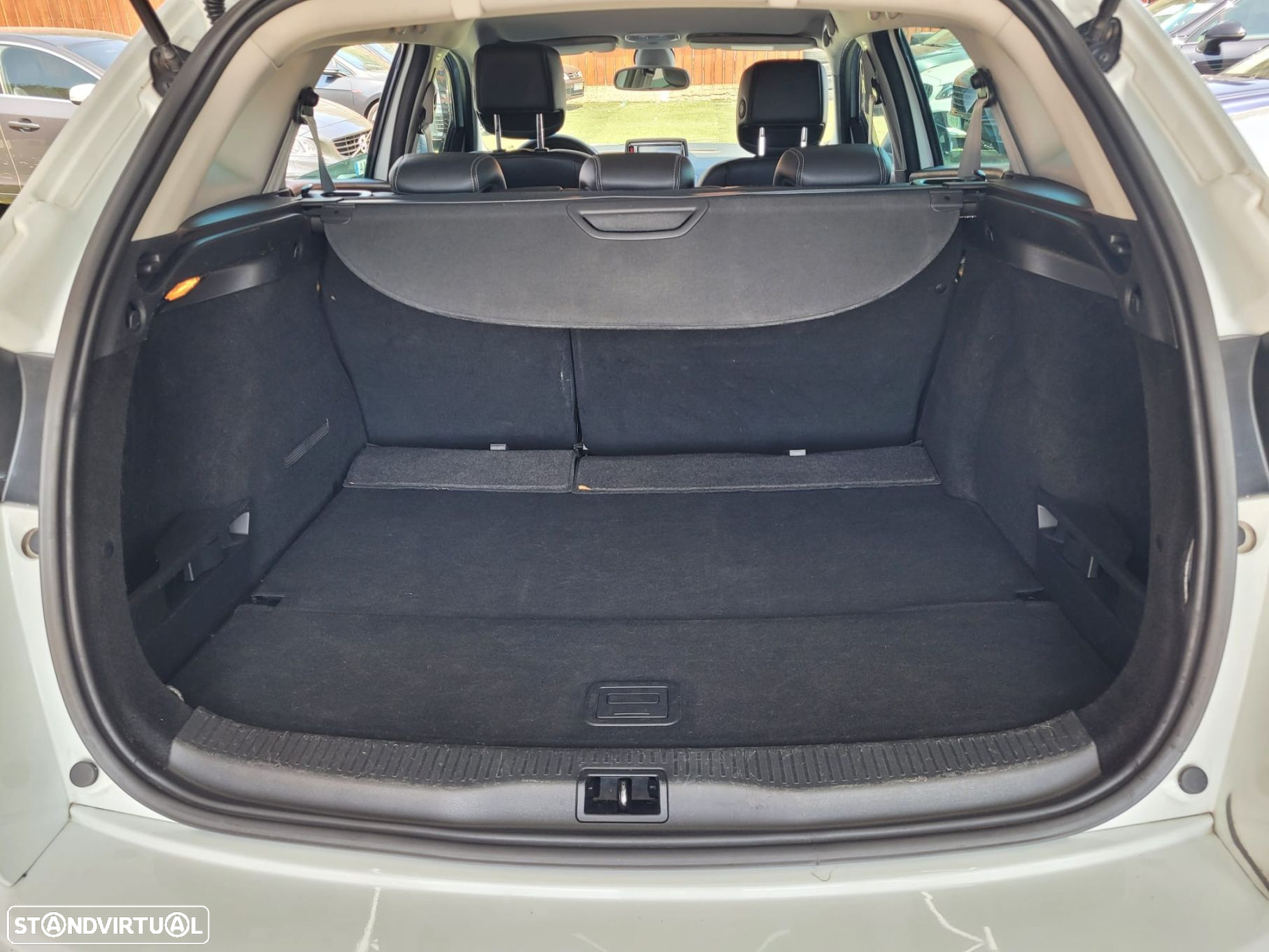 Renault Mégane Sport Tourer 1.5 dCi Bose Edition SS - 48
