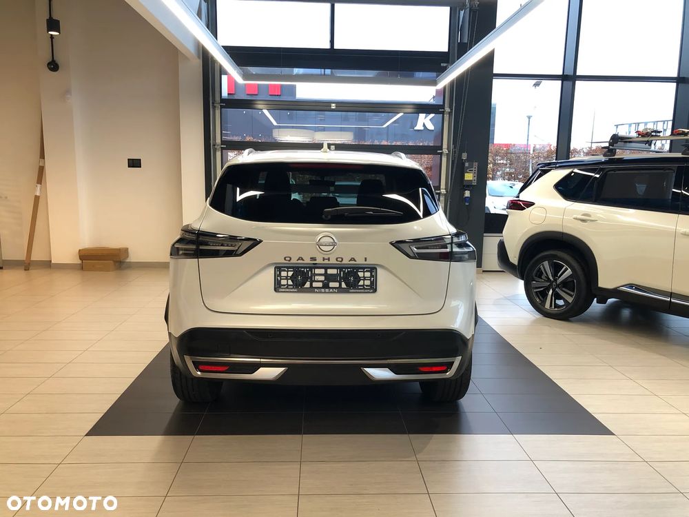 Nissan Qashqai 1.3 DIG-T mHEV 4x4 N-Connecta Xtronic - 7
