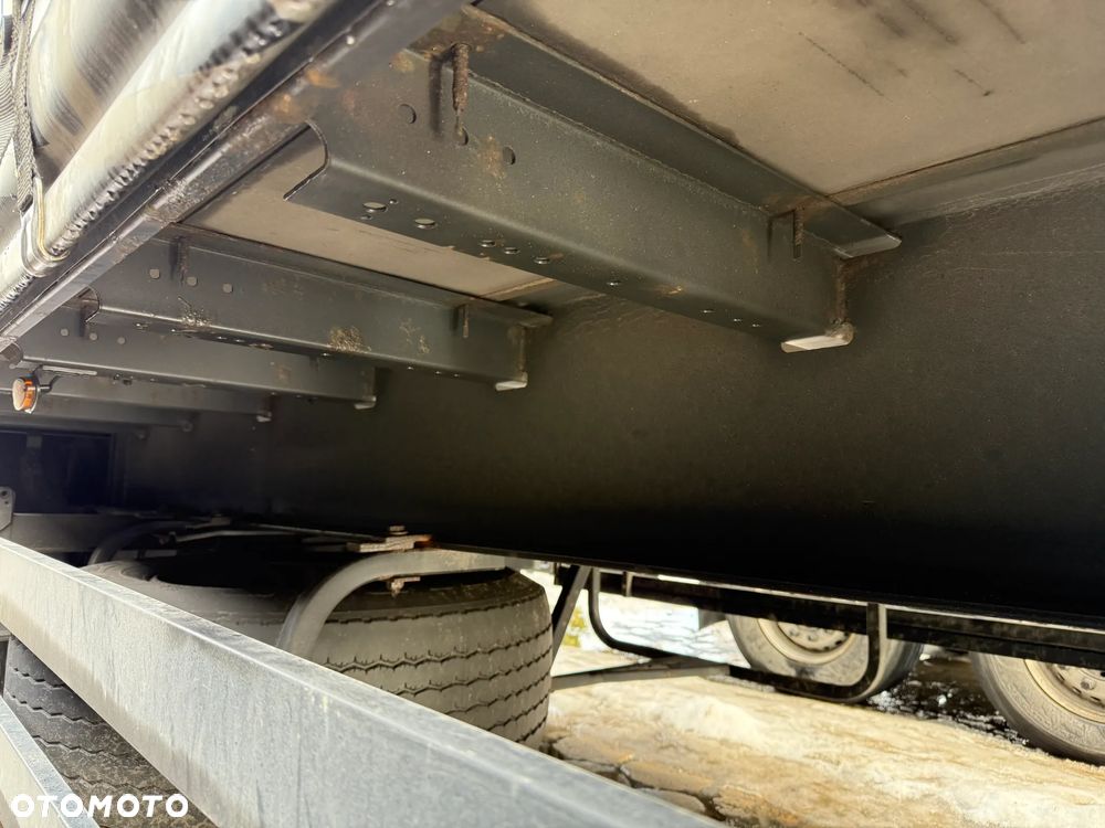 Schwarzmuller S1 - 6