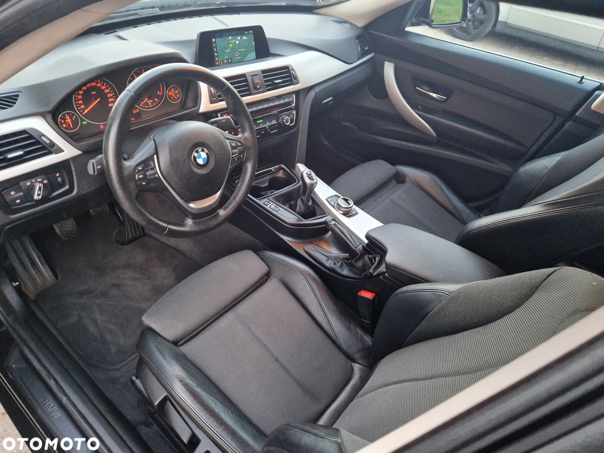 BMW 3GT - 14