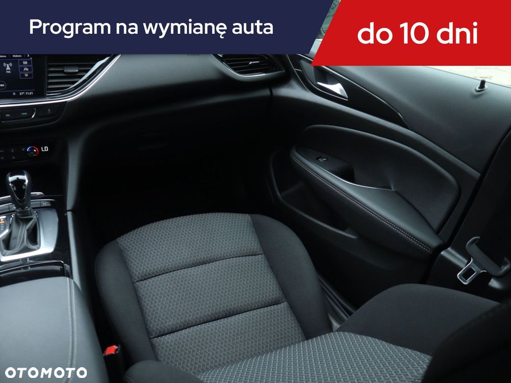 Opel Insignia - 10
