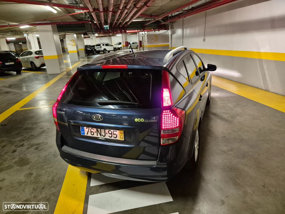 Kia Ceed SW 1.4 CVVT LX ISG - 16