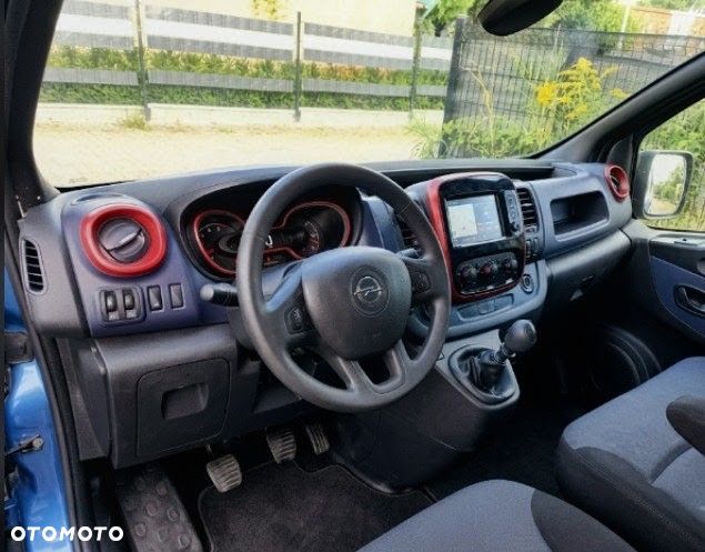 Opel Vivaro - 3