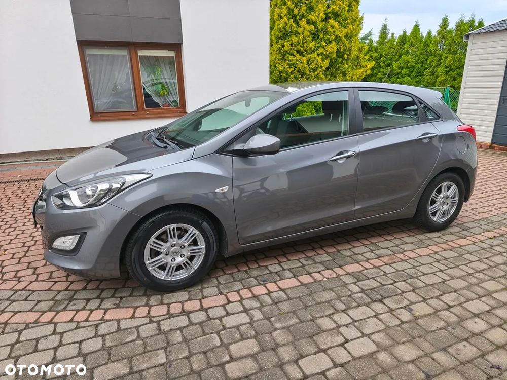 Hyundai i30 1.4 Trend - 18