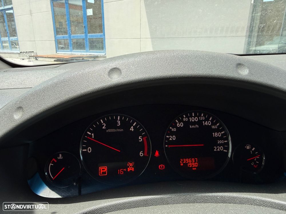 Nissan Navara - 11