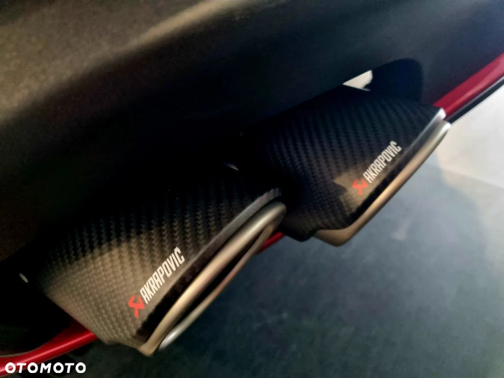 Alfa Romeo Stelvio - 16