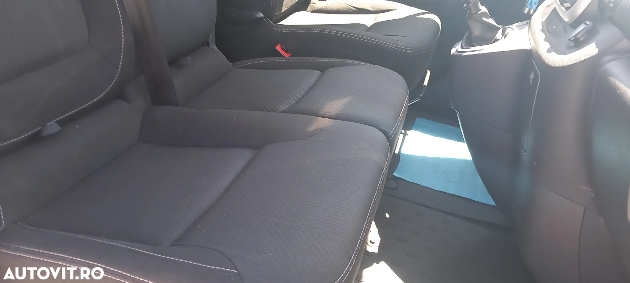 Renault Trafic - 28