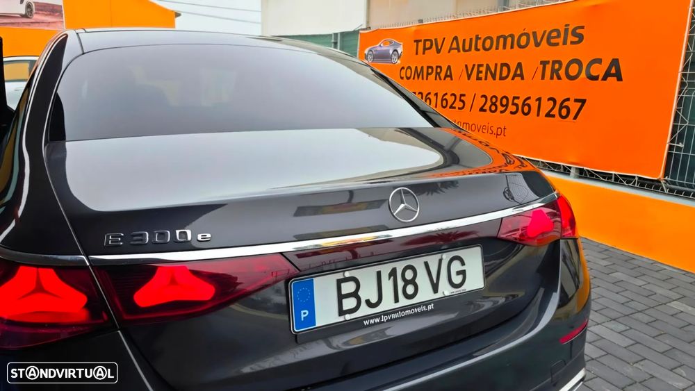 Mercedes-Benz E 300 e - 9