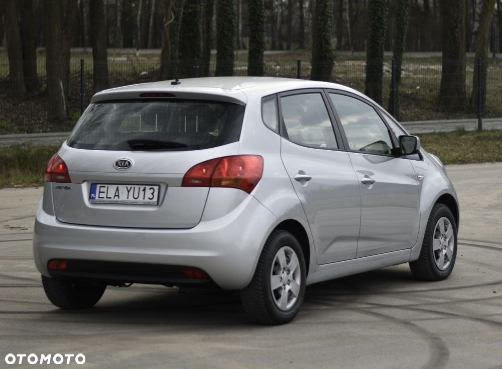Kia Venga 1.4 L - 15