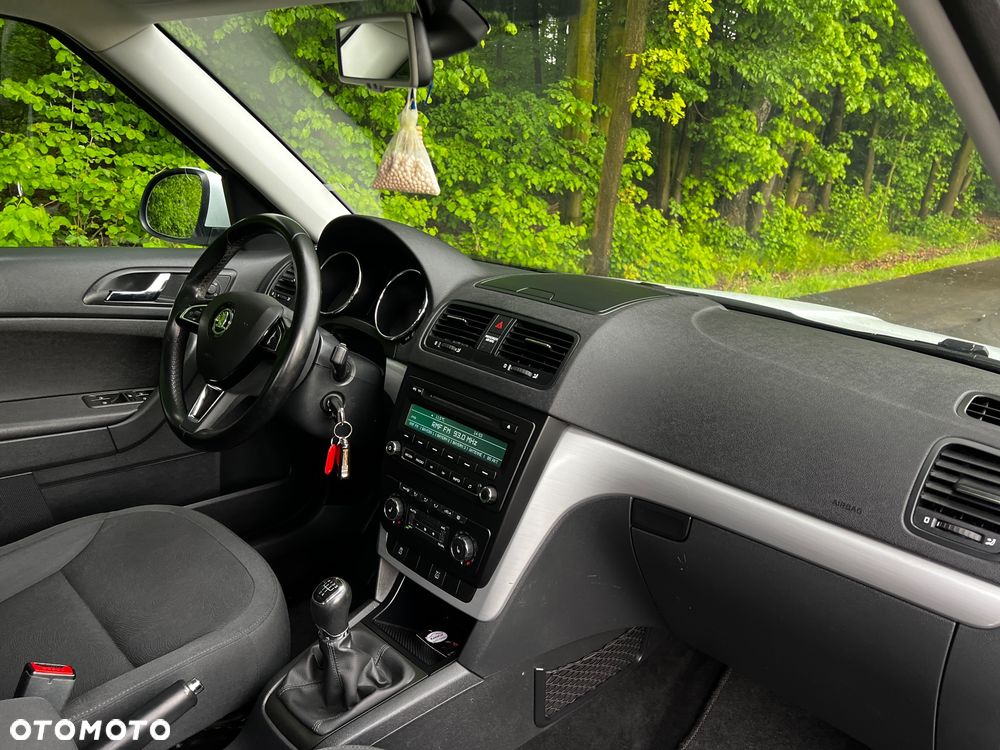 Skoda Yeti 2.0 TDI SCR 4x2 Ambition - 5
