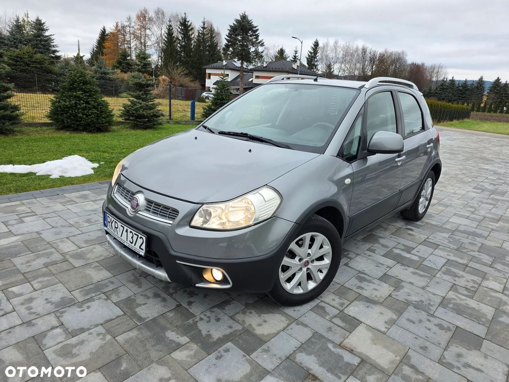 Fiat Sedici 1.6 16V 4x2 Emotion - 1