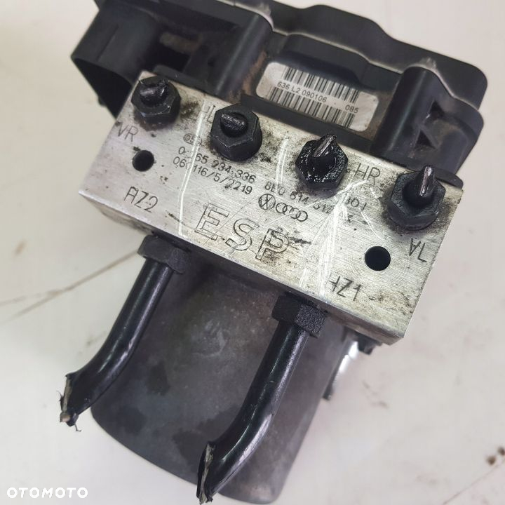 POMPA ABS AUDI A4 B7 2.0 TDI 8E0910517D - 3