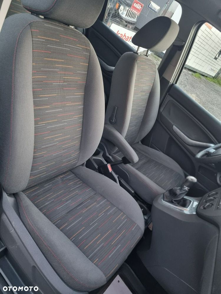 Ford C-MAX - 15