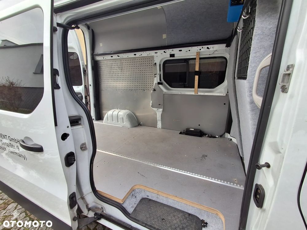 Renault trafic - 7