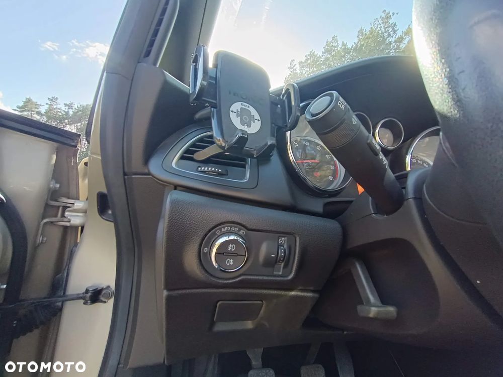 Opel Cascada 1.4 Turbo Innovation - 30