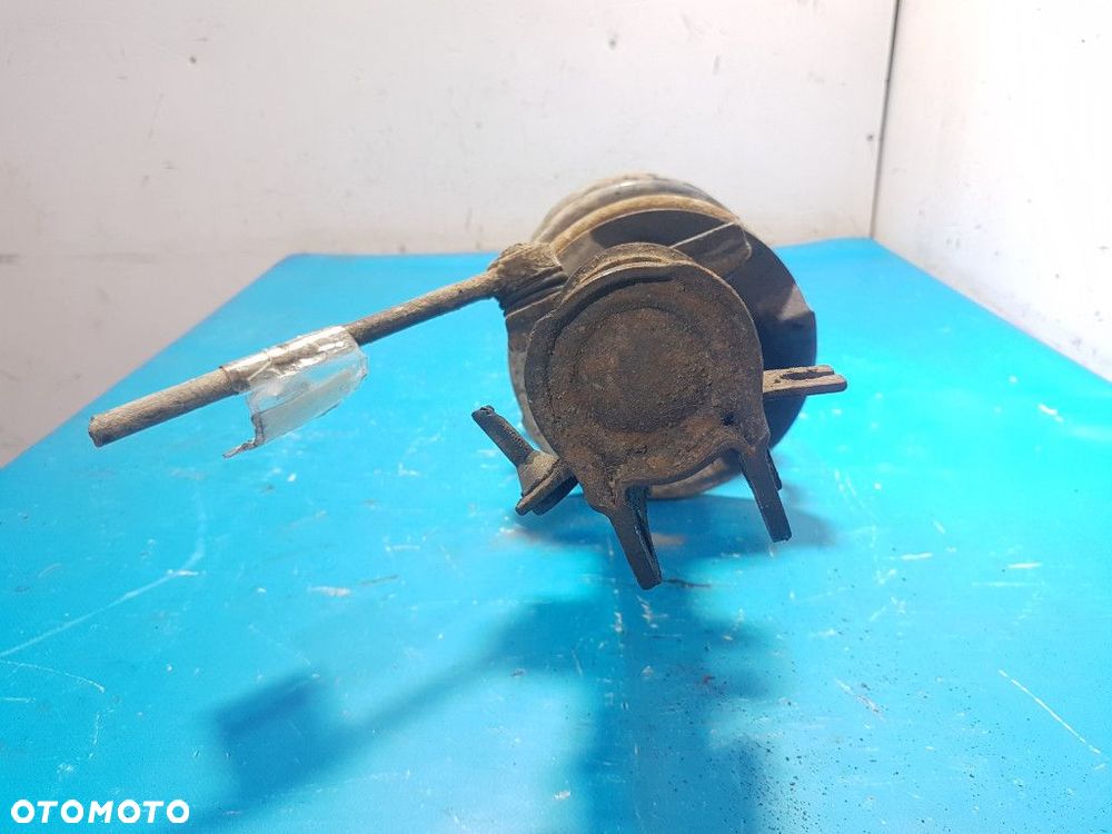 VOLVO V70 II 2.4B AMORTYZATOR PRZÓD LEWY - 3