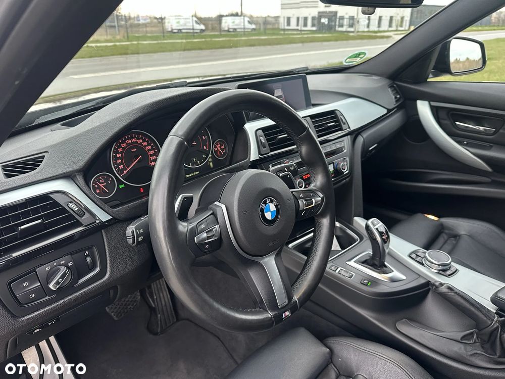 BMW Seria 3 320d xDrive Sport Line - 9