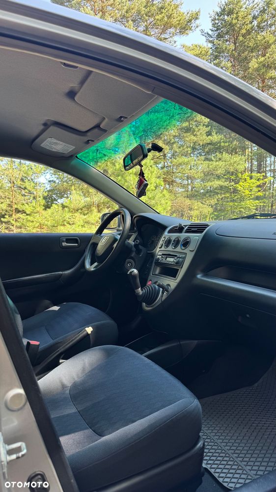 Honda Civic 1.7 CTDI ES - 28
