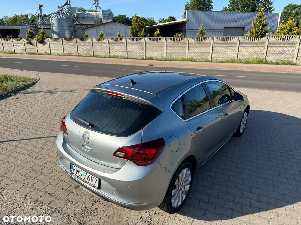 Opel Astra - 18