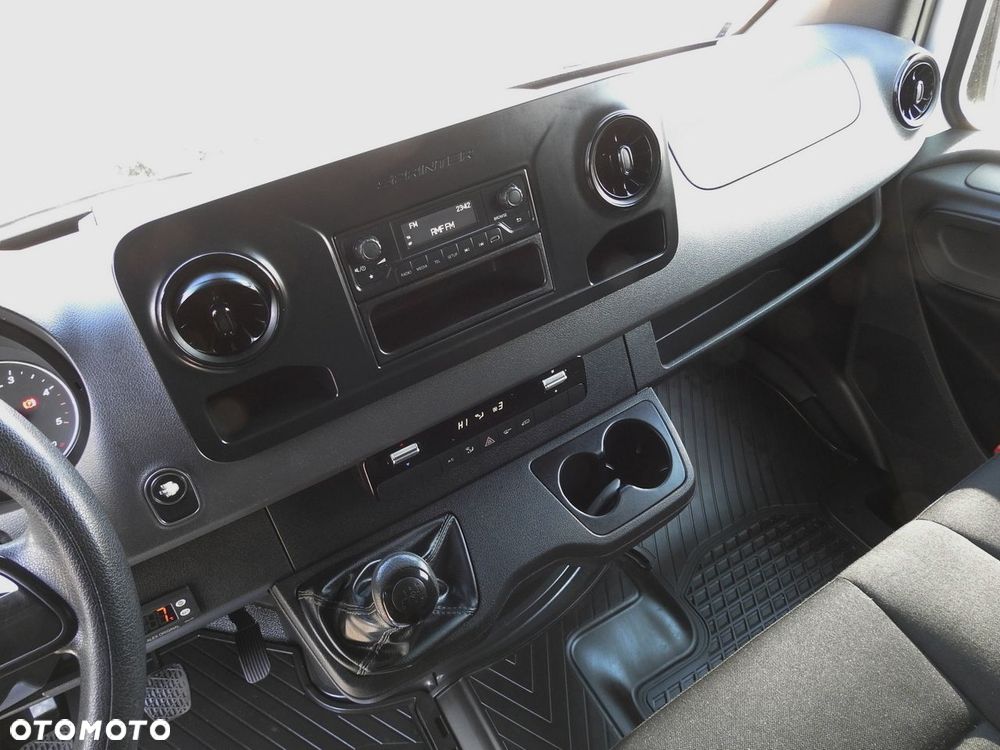 Mercedes-Benz SPRINTER 314 FURGON CHŁODNIA  4*C TEMPOMAT KLIMATYZACJA  140KM - 36