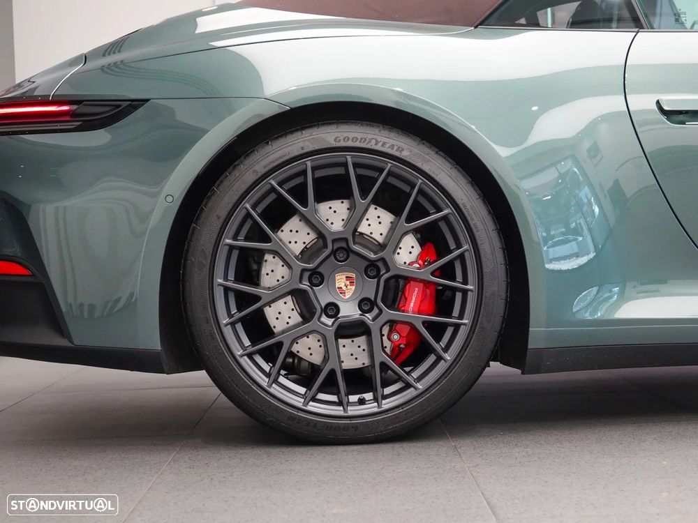 Porsche 911 (992) Carrera GTS - 27