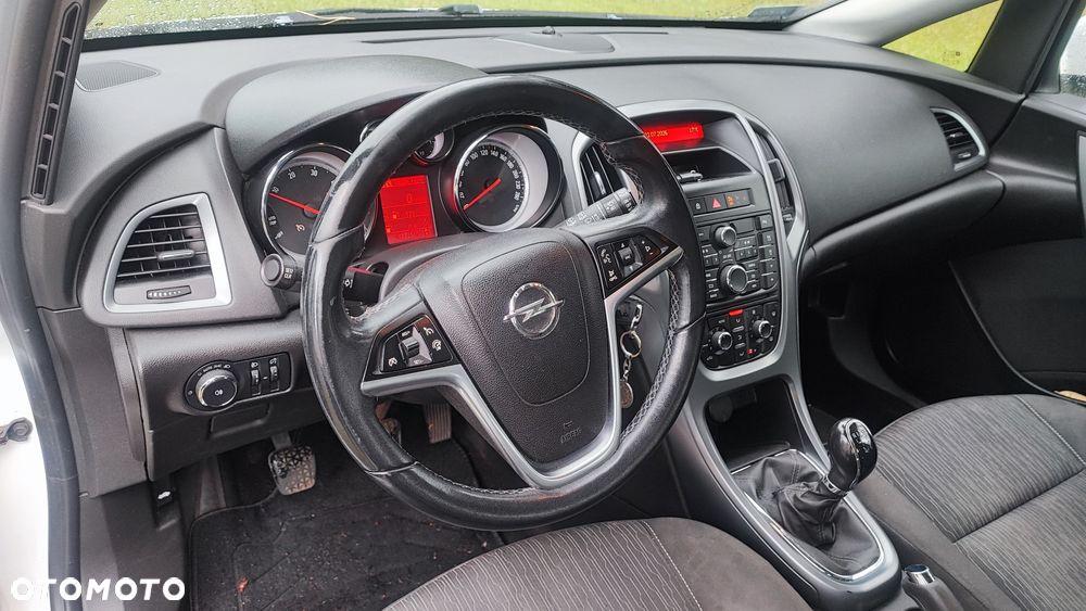 Opel Astra - 6