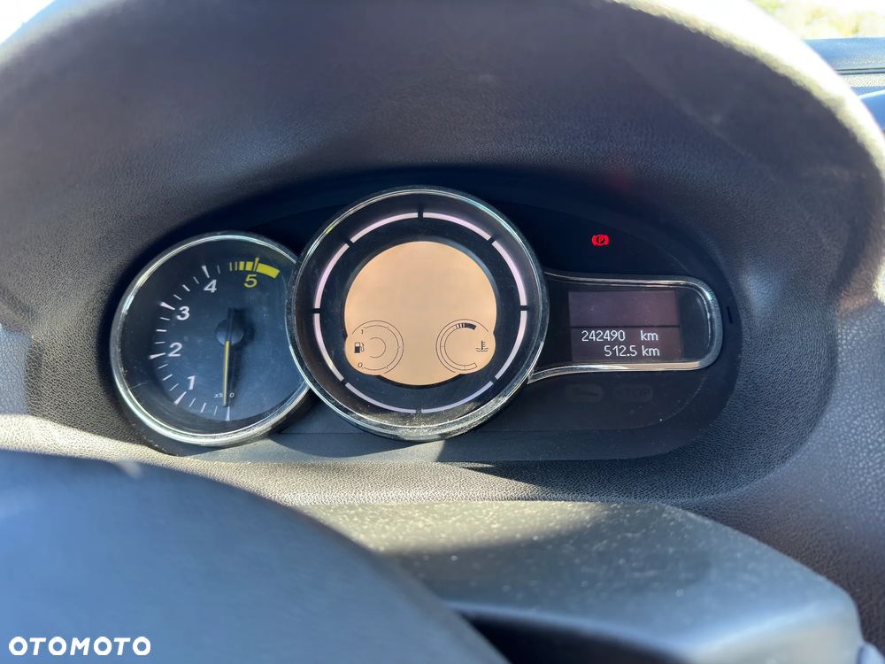 Renault Megane 1.5 dCi Style Edition - 12