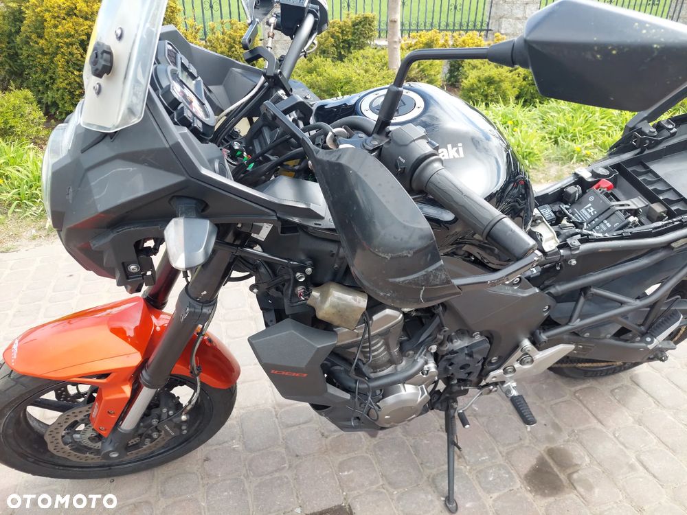 Kawasaki Versys 1000 - 10