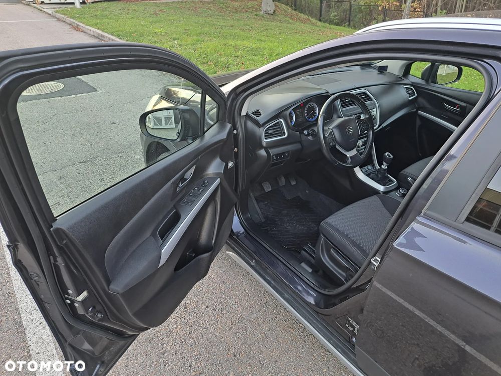 Suzuki SX4 S-Cross - 8