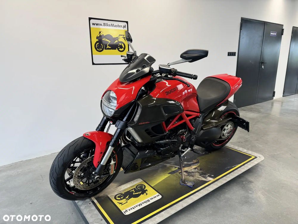 Ducati Diavel - 4