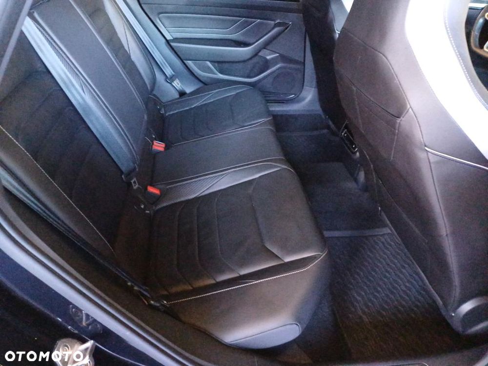 Volkswagen Arteon 2.0 TDI SCR 4Motion DSG R-Line - 7