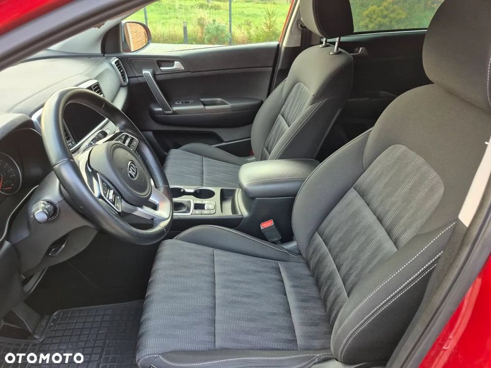 Kia Sportage 1.6 T-GDI Black Edition 2WD DCT - 10