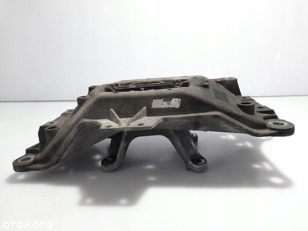AUDI A4 B8 A5 8T A6 C7 ŁAPA PODPORA SKRZYNI BIEGÓW MOCOWANIE 8K0399263BH - 10