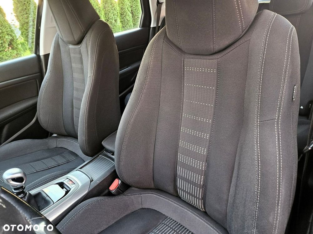 Peugeot 308 1.6 BlueHDi Business Line S&S - 24