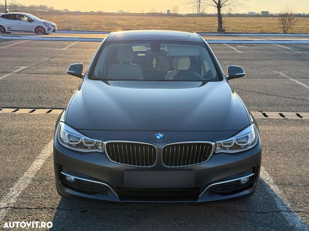 BMW Seria 3 318d Aut. Luxury Line - 2