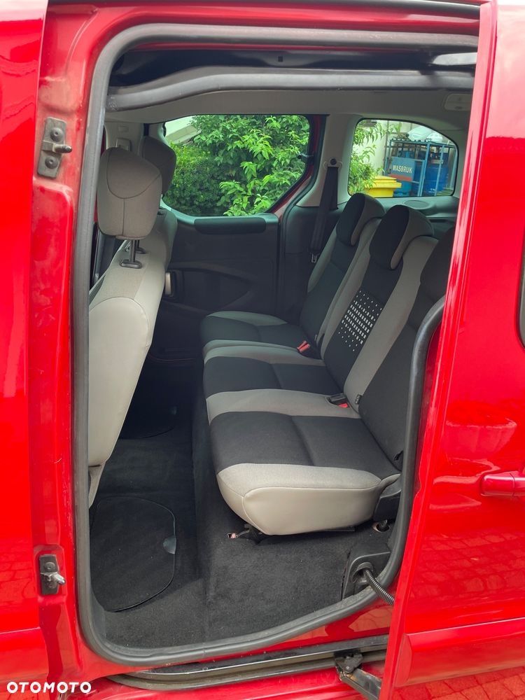 Citroën Berlingo Multispace VTi 95 SELECTION - 26
