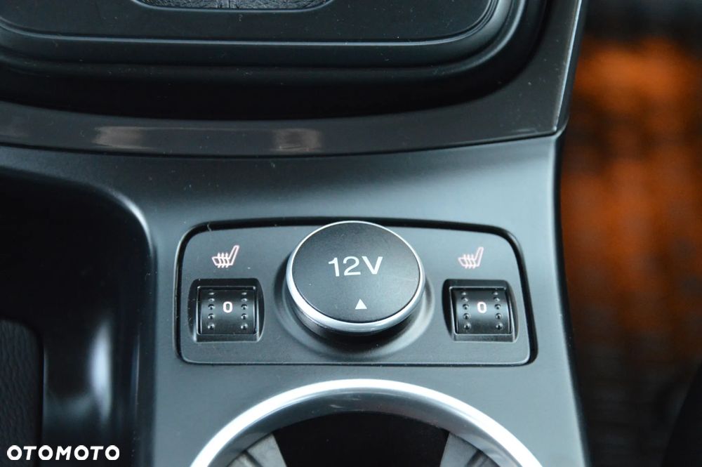 Ford Kuga - 29