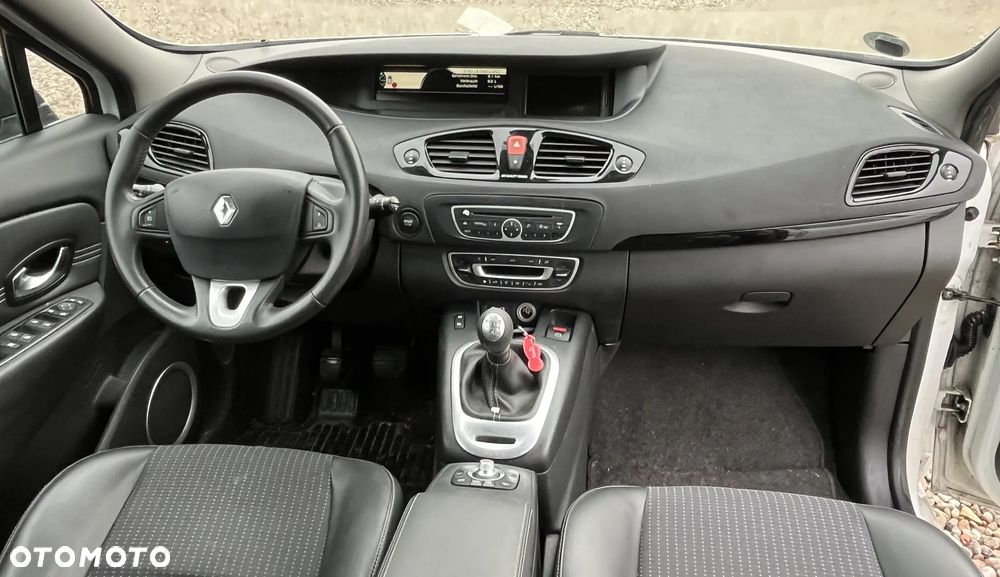 Renault Scenic TCe 130 Dynamique - 8