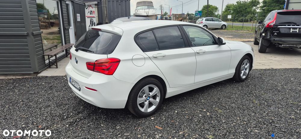 BMW Seria 1 116d - 5