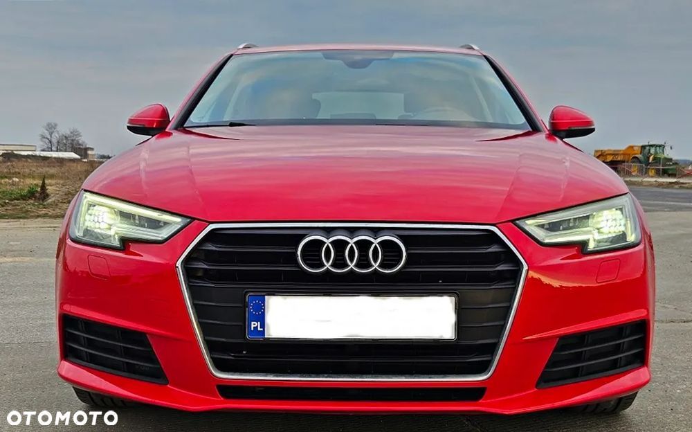 Audi A4 Avant 2.0 TDI ultra S tronic - 8