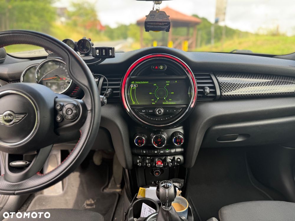 MINI John Cooper Works - 24