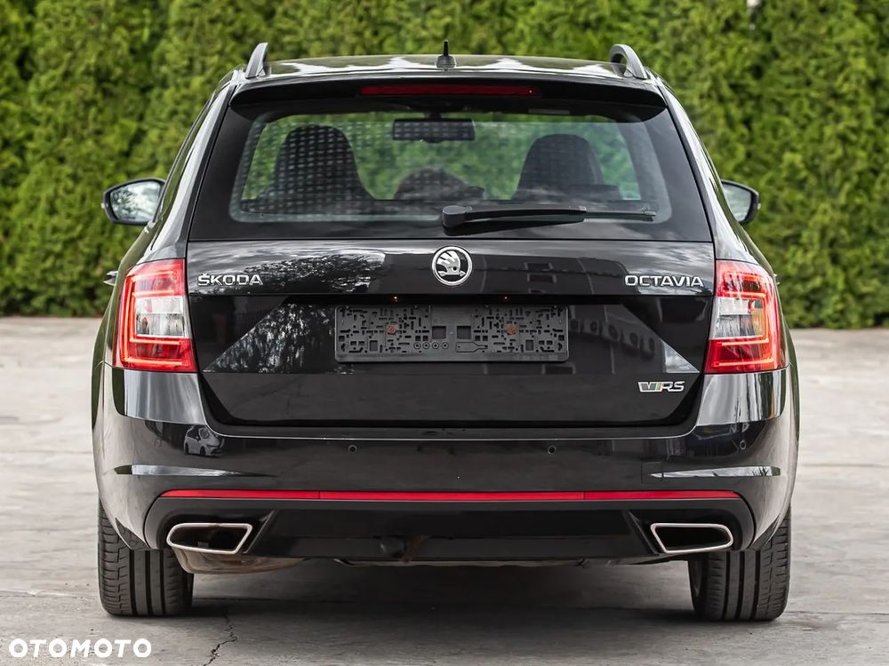 Skoda Octavia 2.0 TDI (Green tec) RS - 11
