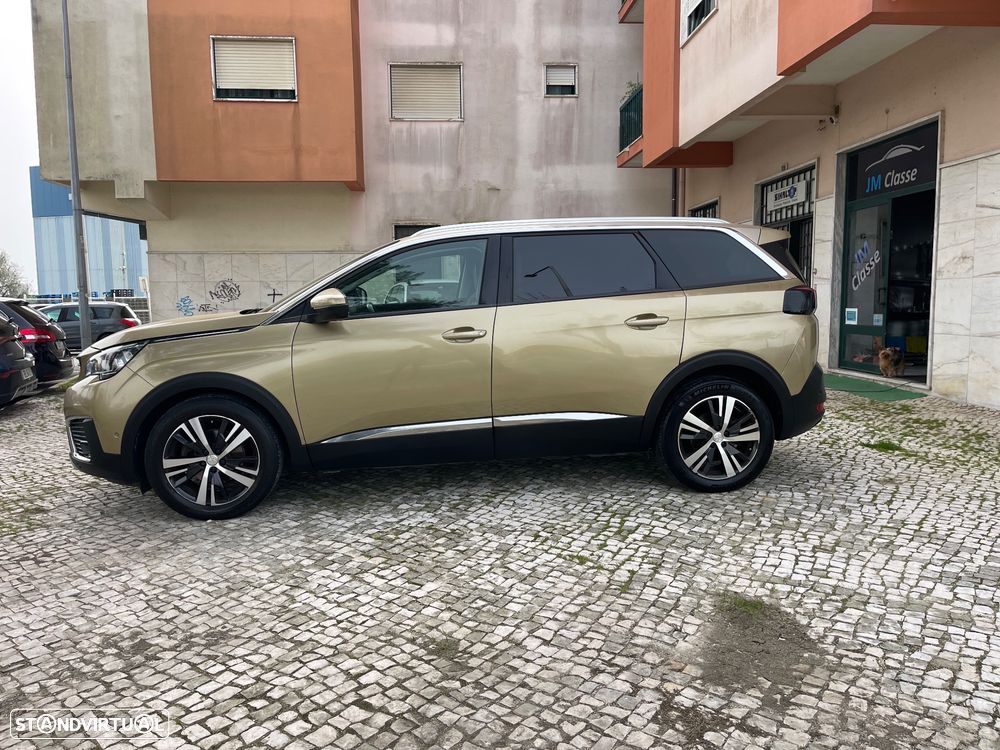Peugeot 5008 - 6
