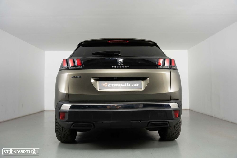 Peugeot 3008 1.2 PureTech Allure Pack - 4