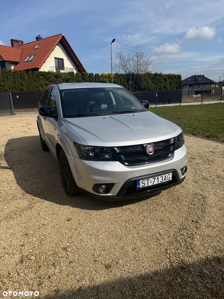 Fiat Freemont 2.0 Multijet Black Code AWD - 1