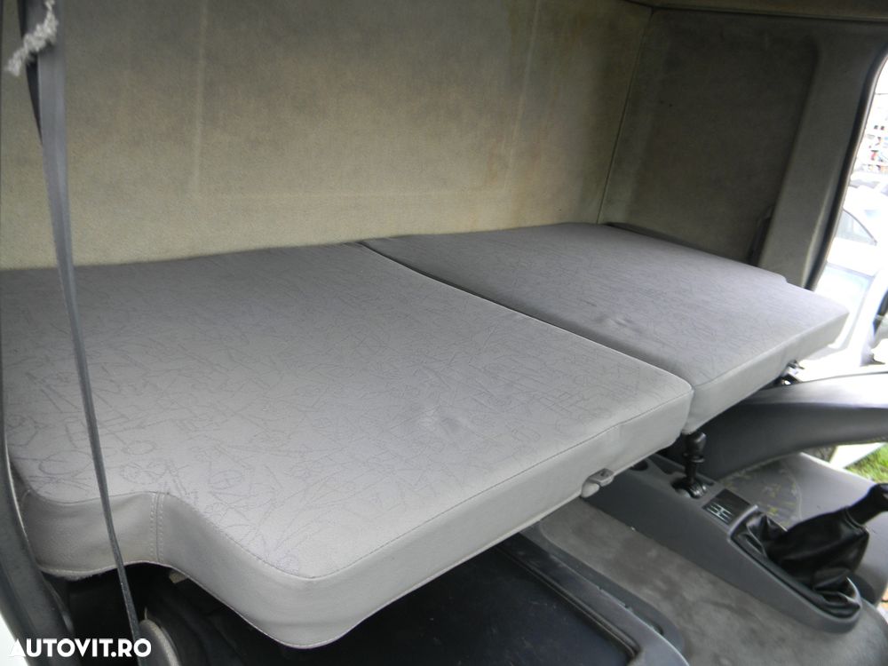 Dezmembrari  Renault Midlum  2000  > 2006 180.08/B Motorina - 30