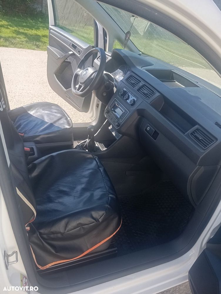 Volkswagen Caddy - 4